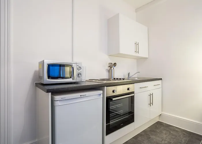 West Street Studio Apartments In Southend